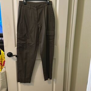 Old Navy Taylor olive green Trousers Relaxed Fit sz Small